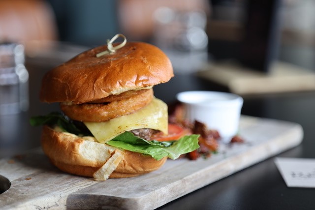 Manhattan Bar + Eatery - Tauranga