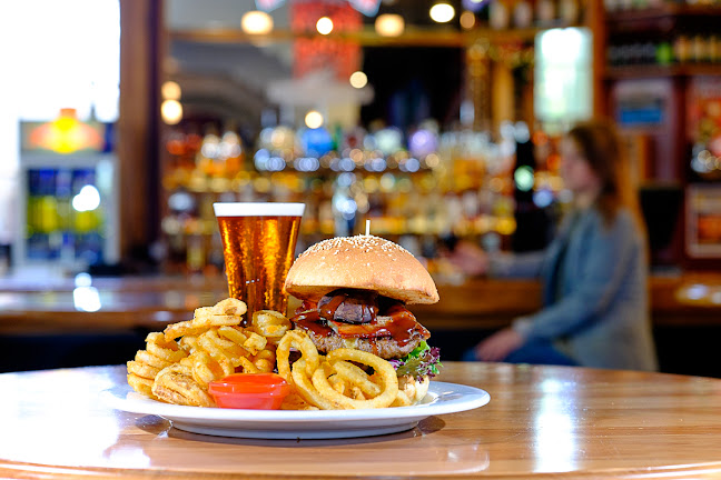 Opinii despre Pig & Whistle, Historic Pub în Rotorua - Hospitality and gastronomy