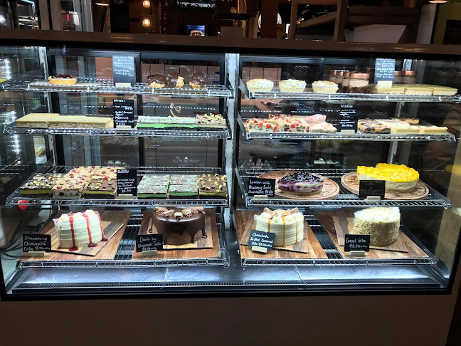 Sweet Revenge - Hospitality and gastronomy