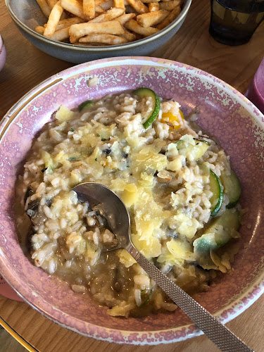 11th Avenue by Frank's - Hospitality and gastronomy