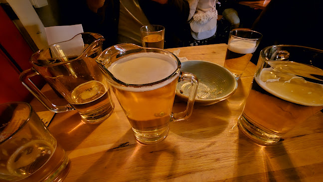 Comentarii opinii despre Hoppers Garden Bar