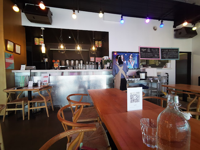 11 Holland Street, Te Aro, Wellington 6011, New Zealand