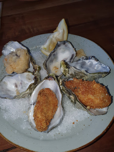 Hunger Monger Seafood Open Times