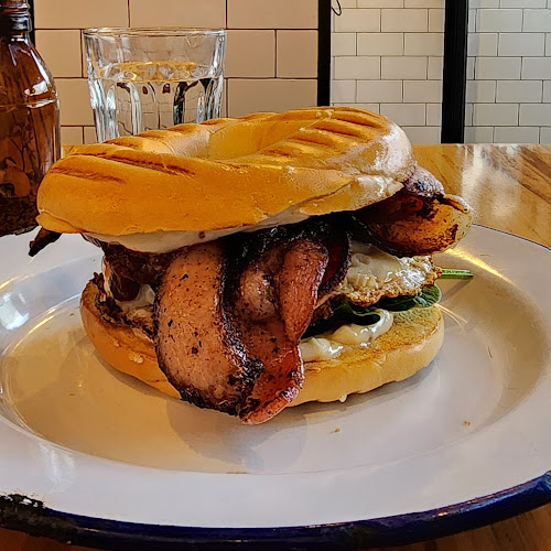 Goodness Gracious - Hospitality and gastronomy