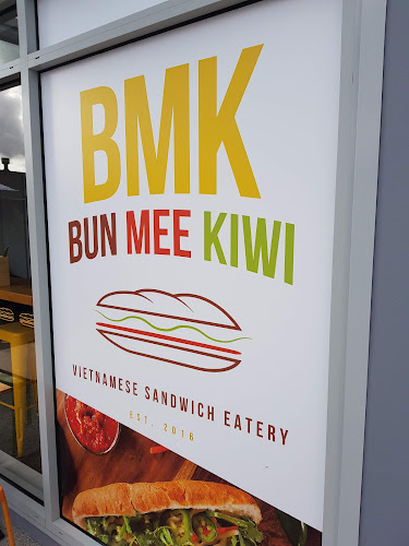Comments and reviews of BMK - Bun Mee Kiwi