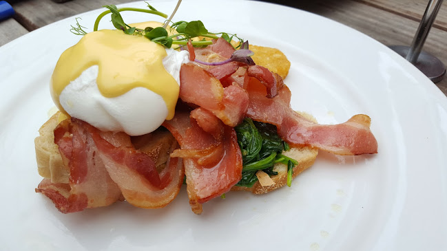 Opinii despre Retropolitan Social în Christchurch - Hospitality and gastronomy