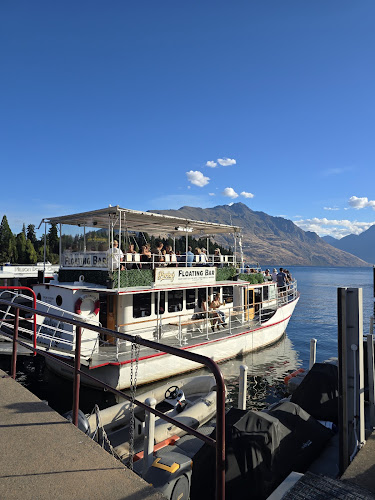 Perky's - Floating Bar Queenstown - Hospitality and gastronomy
