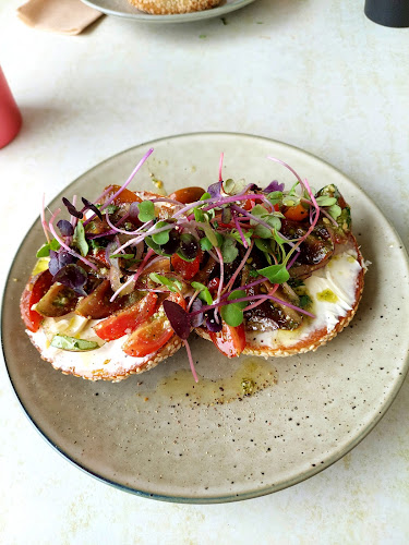 Comentarii opinii despre Little Local Long Bay