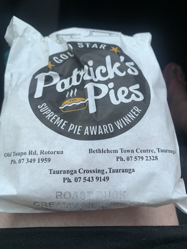 Opinii despre Patrick’s Pies Goldstar Bakery Tauranga în Tauranga - Hospitality and gastronomy