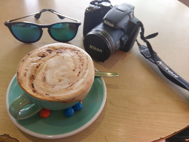 Comentarii opinii despre Zippy Central Bar & Cafe.