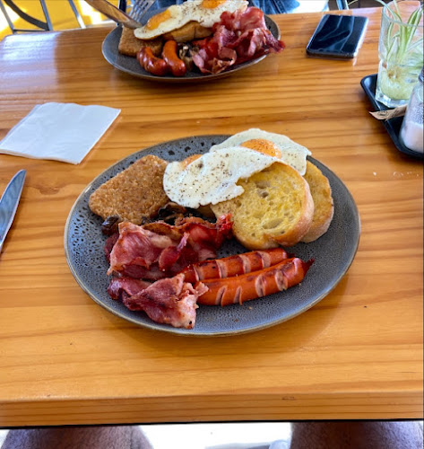 Comentarii opinii despre Ed Hopper Cafe