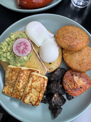 99 Mana Esplanade, Mana, Porirua 5026, New Zealand