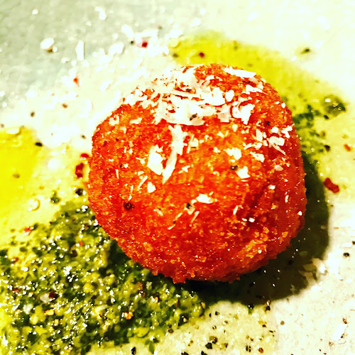 Comentarii opinii despre The Surfer's Mistress