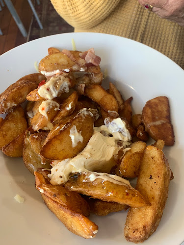 Beachside Eatery@Wai iti Cafe - Hospitality and gastronomy