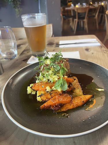 Latitude 37 - Hospitality and gastronomy