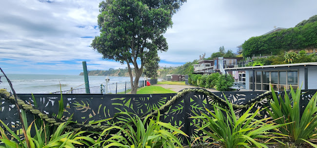 Opinii despre Maketu Beachside Cafe & Restaurant în Maketu - Hospitality and gastronomy