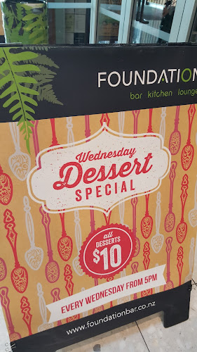 Comentarii opinii despre Foundation Bar