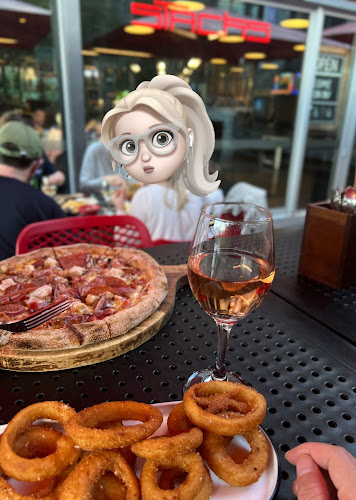 Stacks, Pizza & Burger Bar