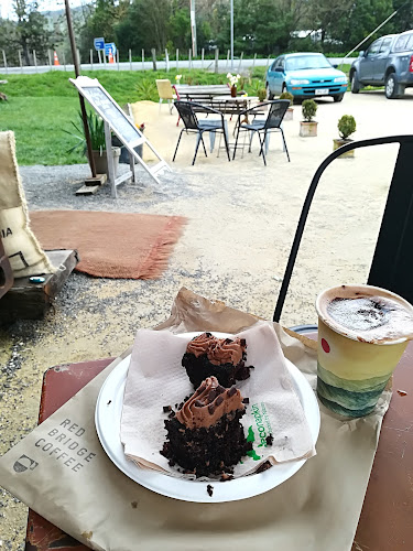 Red Bridge Coffee - Hospitality and gastronomy