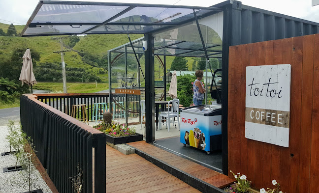 Toi Toi Coffee - Hospitality and gastronomy