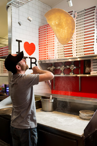 Sal's Authentic NY Pizza - Parnell - Hospitality and gastronomy