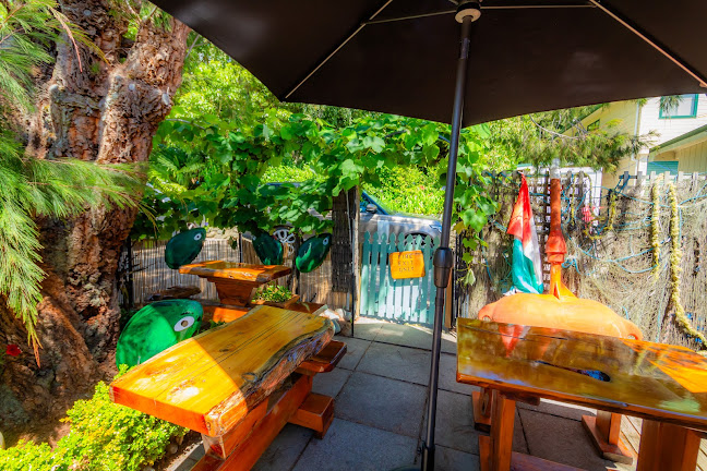 The Mussel Pot Restaurant