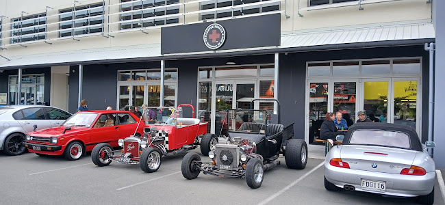 Comentarii opinii despre Joe's Garage