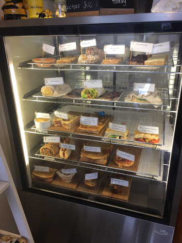 The Bees Knees Cafe - Hospitality and gastronomy