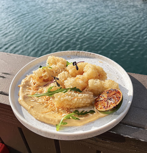 The Boat - Café & Bar - Wellington