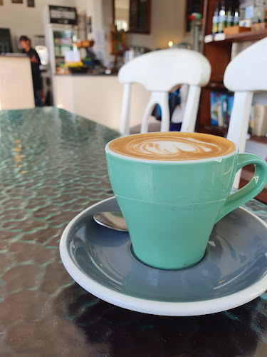 118 Waterfront Drive, Mangōnui 0442, New Zealand