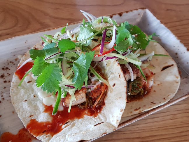 The Roaming Giant Phone number