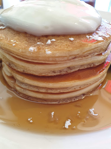 Opinii despre Lambretta's Cafe Bar în Nelson - Hospitality and gastronomy