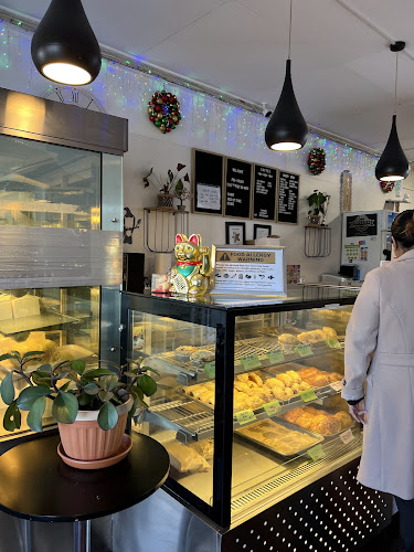 Dozena Bakery - Auckland