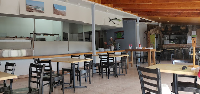 The Hub Cafe - Pukenui