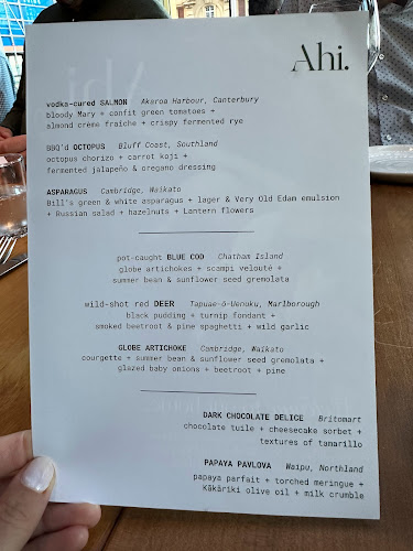 Comentarii opinii despre Ahi.