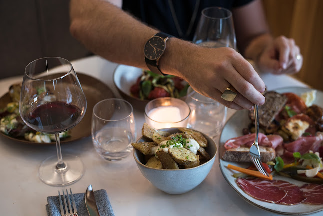 Earl - Hospitality and gastronomy