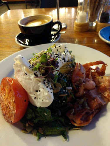 Comentarii opinii despre Luciano Espresso Bar