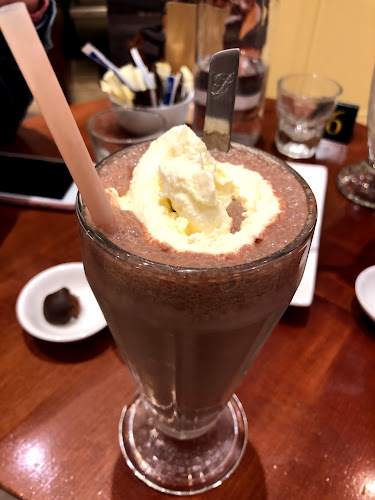 Opinii despre Butlers Chocolate Café în Lower Hutt - Hospitality and gastronomy