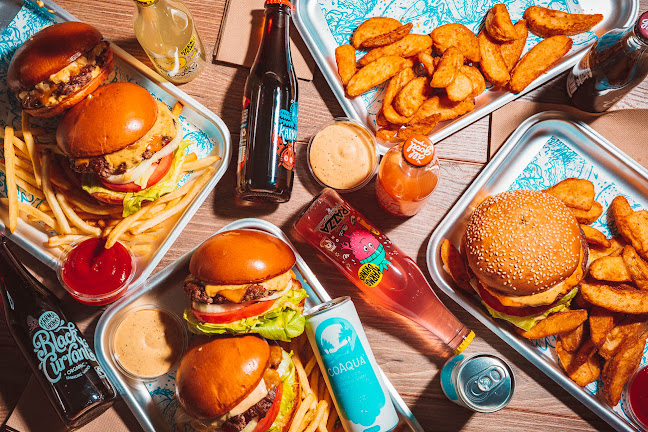 Comments and reviews of Jo Bros Burgers - Titirangi