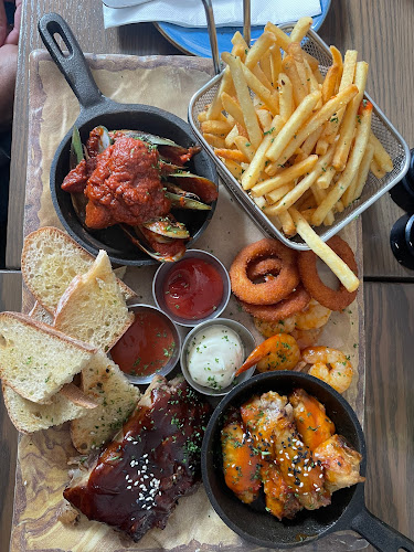 Opinii despre The Stables Whitford în Whitford - Hospitality and gastronomy