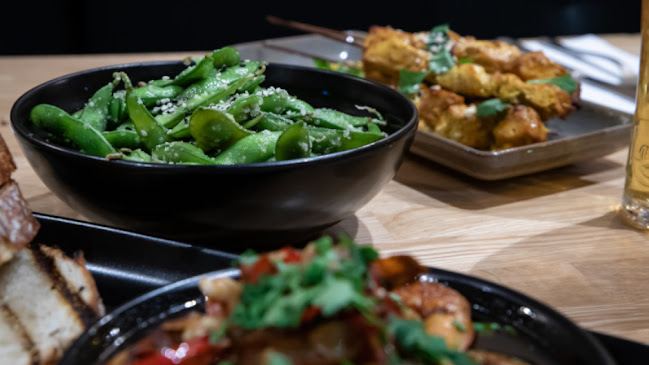 The Rotorua International - Cocktail Lounge & Eatery - Hospitality and gastronomy