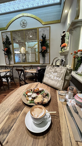 Opinii despre The Lotus-Heart în Christchurch - Hospitality and gastronomy