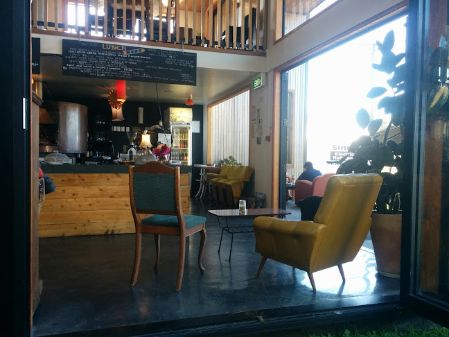 Cafe Lahar Open Times