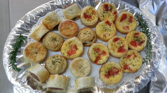 City Limits Lunch Bar