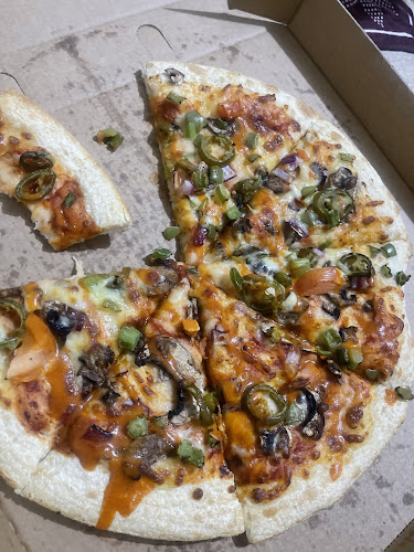 Select Pizza Manurewa - Hospitality and gastronomy