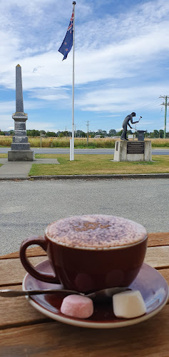 Comments and reviews of Cafe Mes Amis