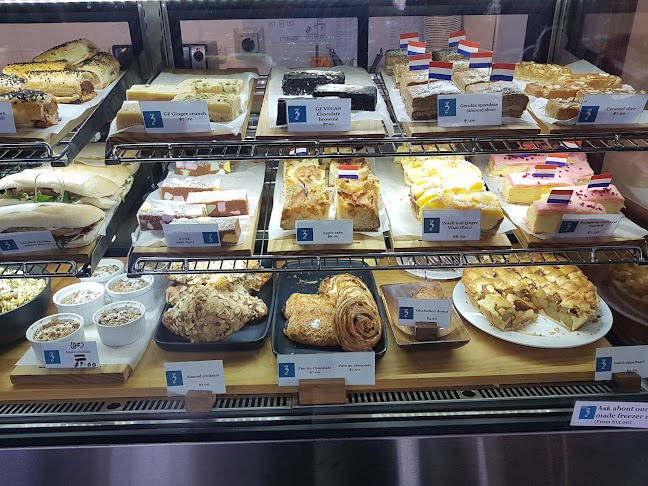 Zenders Cafe and Venue Phone number