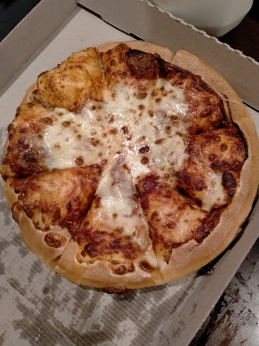 Pizza Hut Manukau - Auckland