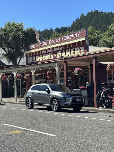 The Broadway Tearooms & Bakery - Reefton