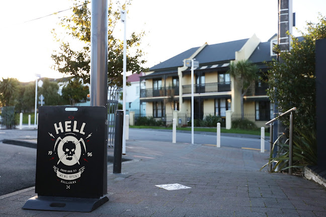 HELL Pizza Khandallah Phone number